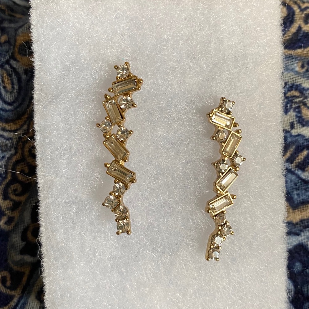 Bling bling! Sparkly earrings